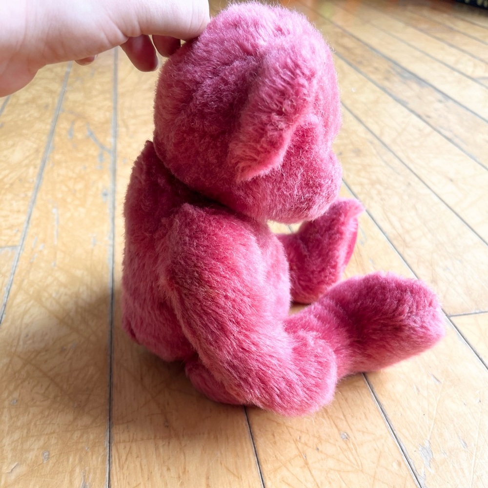 Russ Berrie & Co. “CHERI” Plush Teddy Bear Cherry Pink With Heart VALENTINES DAY - Picture 4 of 9